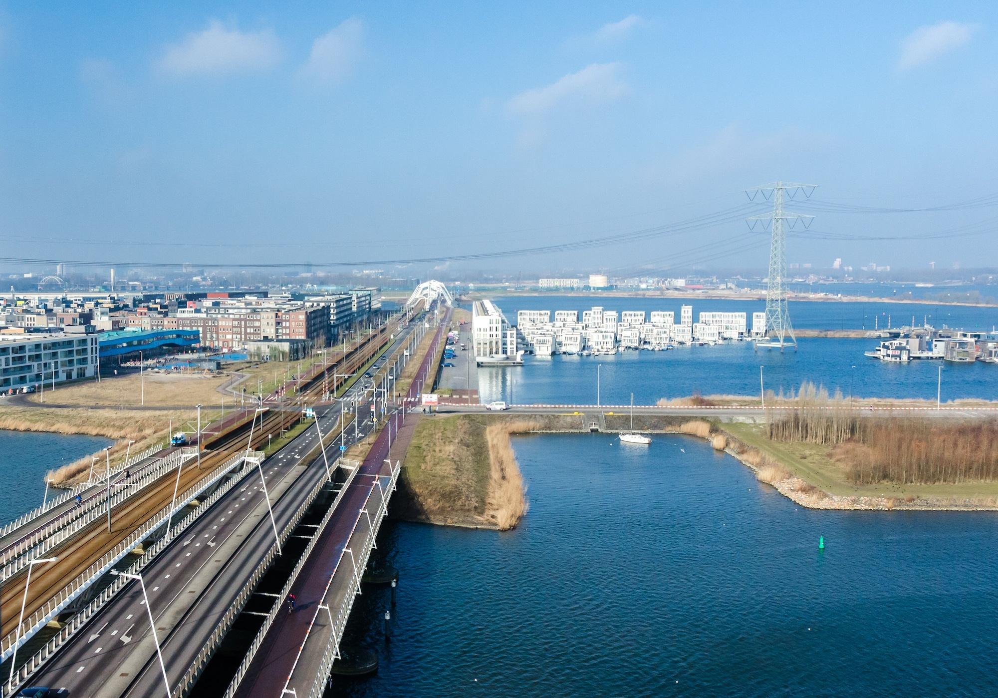 Amadi Panorama 4*阿姆斯特丹